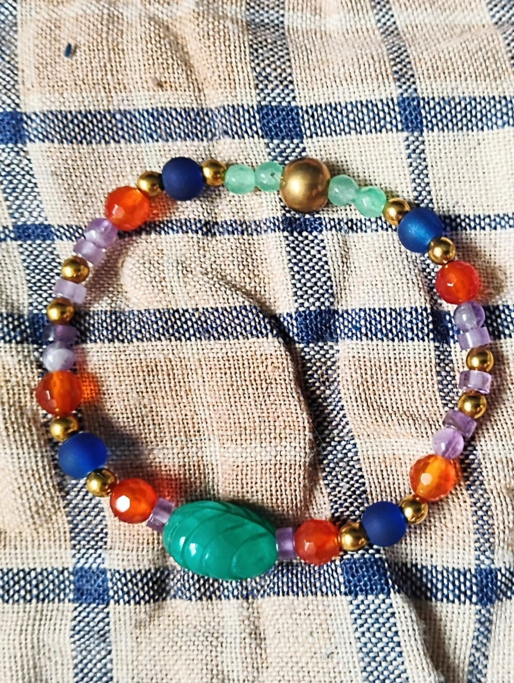 Carved Emerald Leaf and Gemstone Beaded Stretch Bracelet